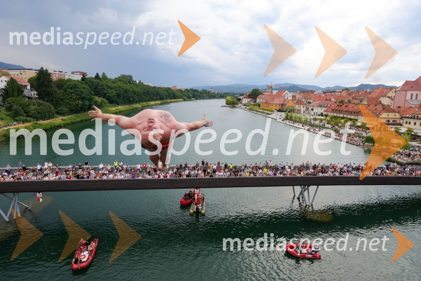 26. Mednarodna tekma v akrobatskih skokih iz Dravskega mostu 2026