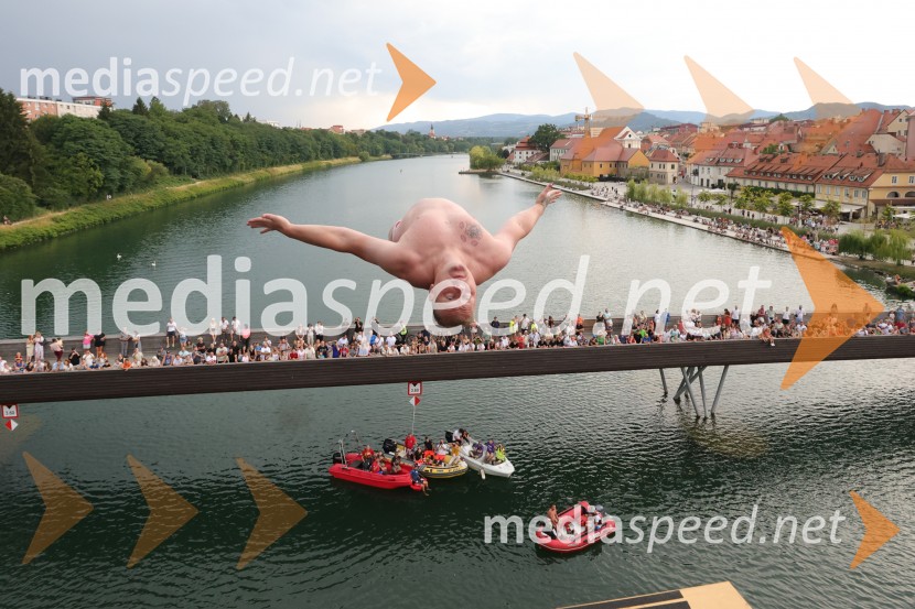 26. Mednarodna tekma v akrobatskih skokih iz Dravskega mostu 2026