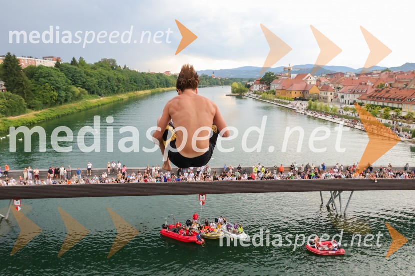 26. Mednarodna tekma v akrobatskih skokih iz Dravskega mostu 2026