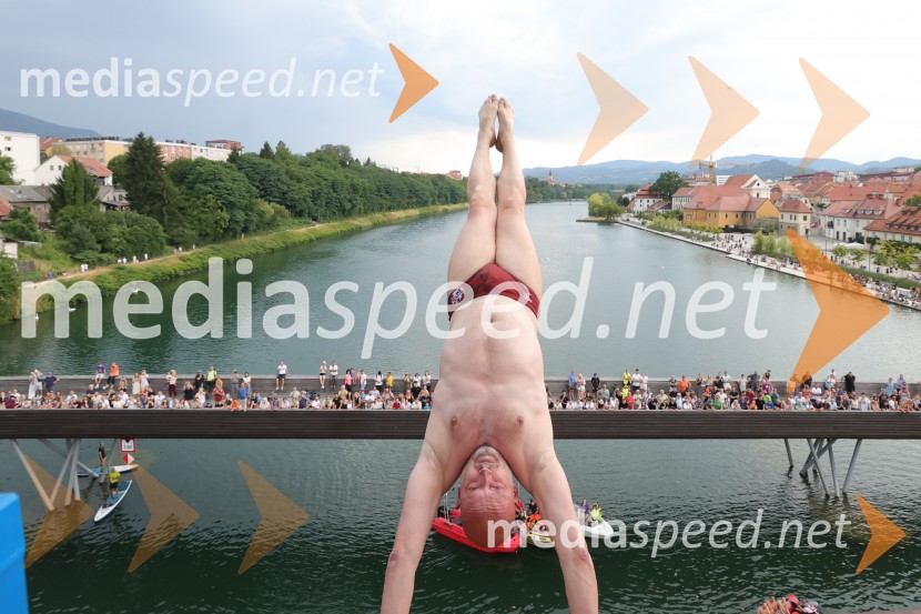 26. Mednarodna tekma v akrobatskih skokih iz Dravskega mostu 2026