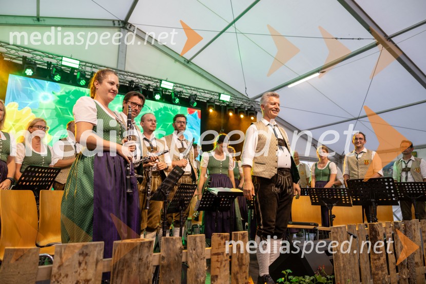Pivo in cvetje 2026, nedelja