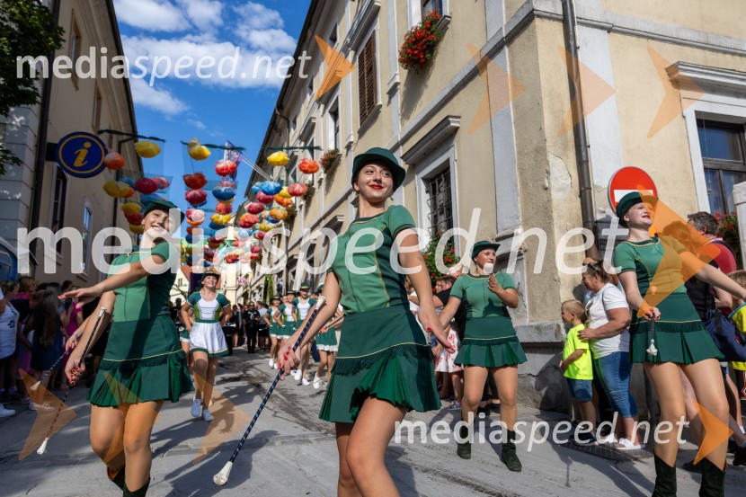 Pivo in cvetje 2026, nedelja