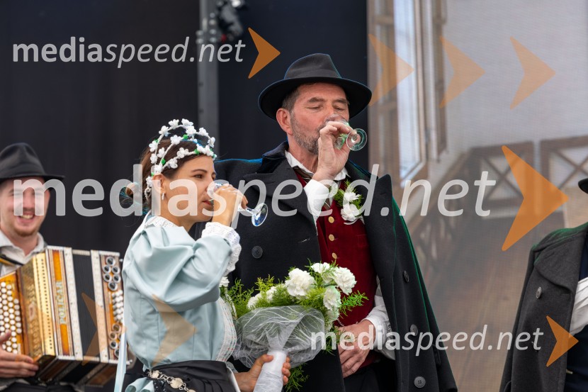 Pivo in cvetje 2026, nedelja