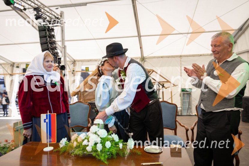 Pivo in cvetje 2026, nedelja
