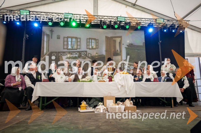 Pivo in cvetje 2026, nedelja