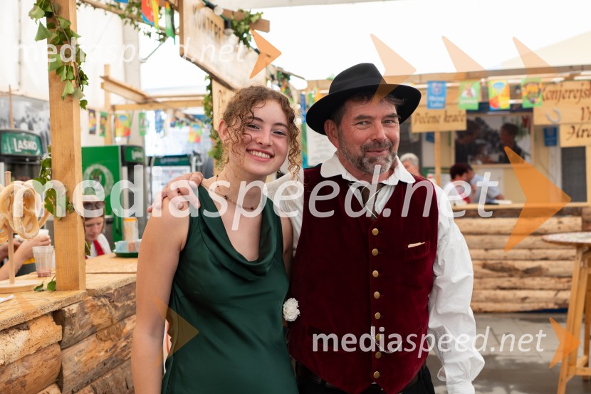 Pivo in cvetje 2026, nedelja