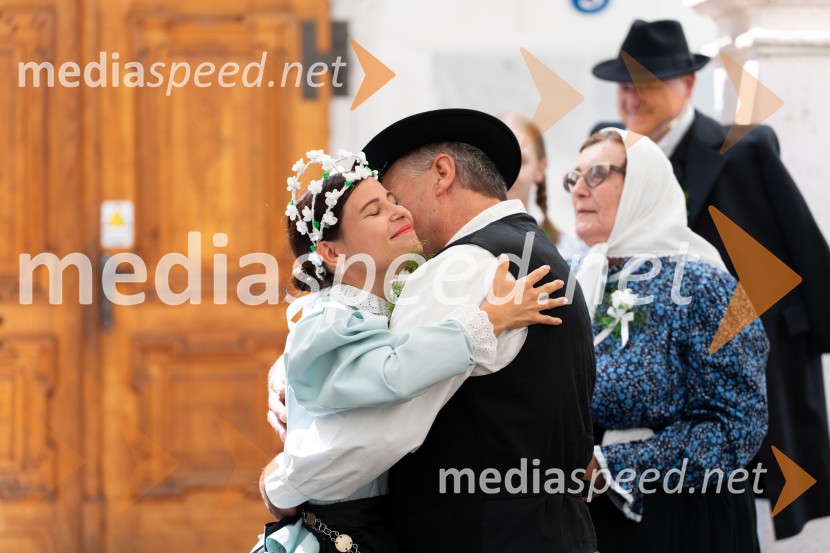 Pivo in cvetje 2026, nedelja