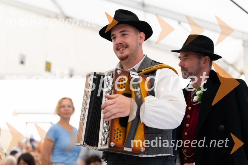 Pivo in cvetje 2026, nedelja