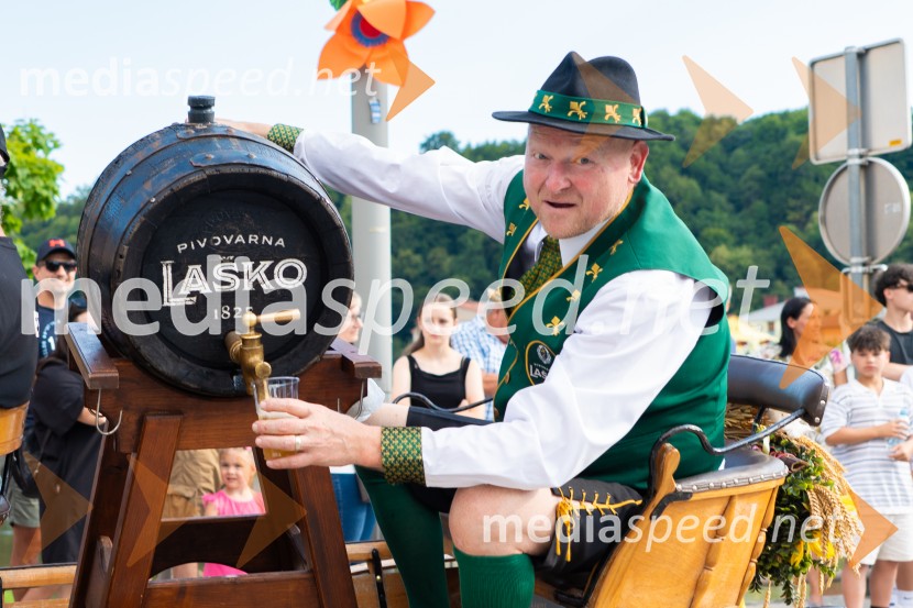 Pivo in cvetje 2026, nedelja