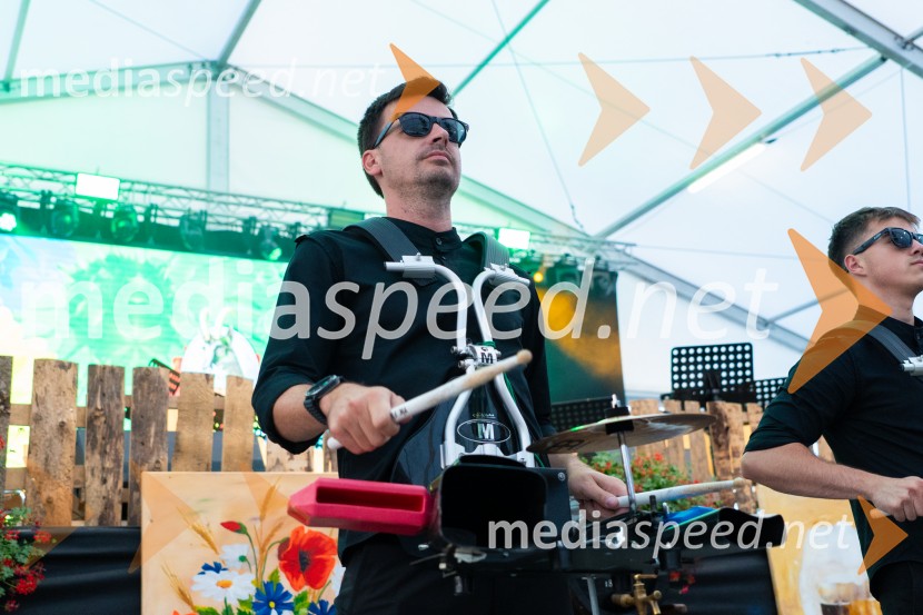 Pivo in cvetje 2026, nedelja