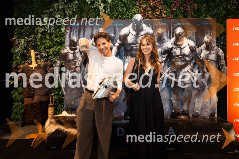  Marko Subotic;  Melani Mekicar, radijska in televizijska voditeljicaOdiseja, premiera, Cineplexx