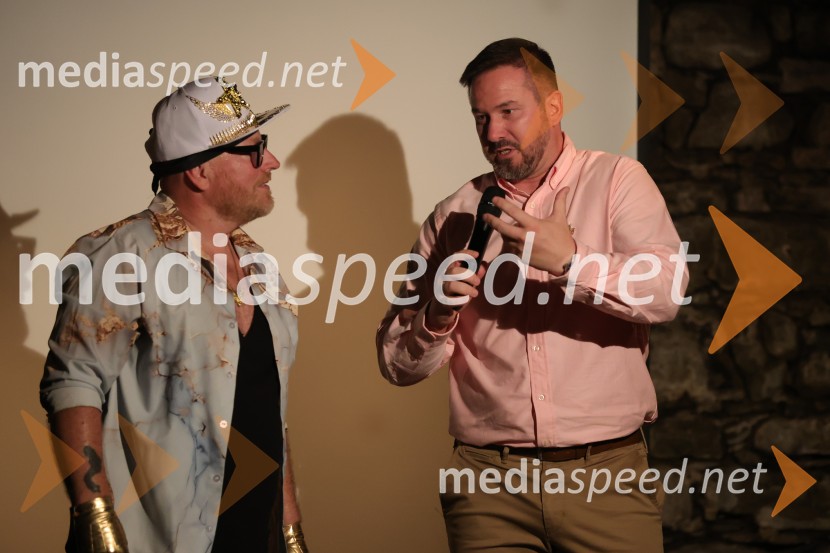  Štefan  Čamič - Steffanio, skupina Game Over;  Aleš  Potrč, direktor in lastnik Fit TovarnaSTEFFANIO predstavlja trilogijo videospotov: zgodbo o boju, ljubezni in ponovnem rojstvu