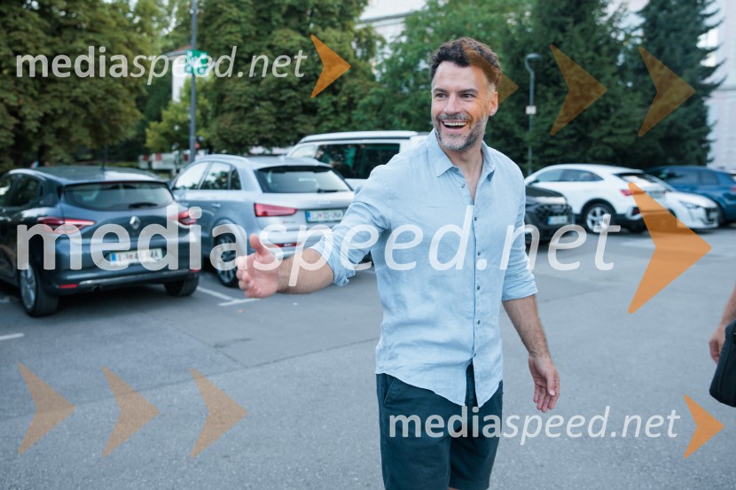  David Urankar, televizijski voditelj, manekenSlovenija premagala Latvijo