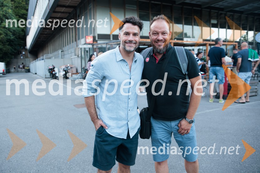  David Urankar, televizijski voditelj, maneken;  Miha Mišič, novinar, RTV SLOSlovenija premagala Latvijo
