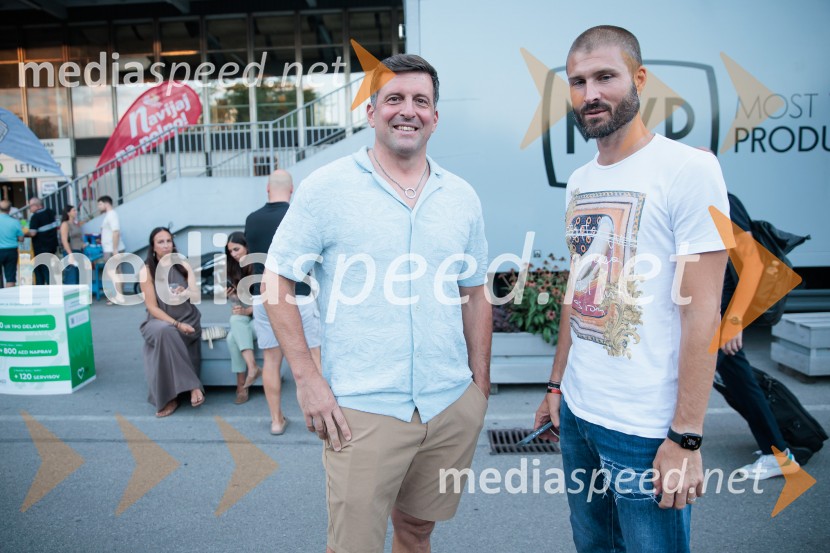  Blaž Tomažin Bolcar;  Gregor Terzič, novinar, DnevnikSlovenija premagala Latvijo