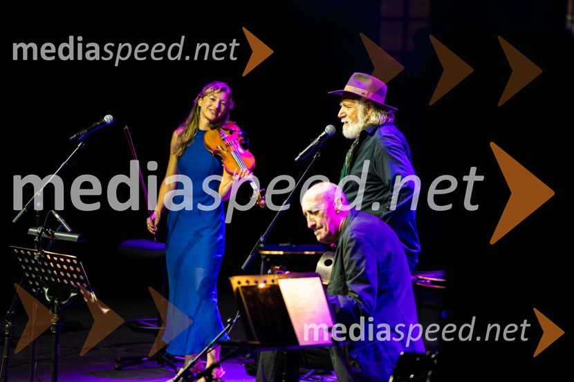  Yvette Holzwarth, violina, vokal;  Miroslav Tadić, kitarist;  Rade Šerbedžija, igralec, režiser in glasbenikRade Šerbedžija, Ljubljana Festival 2026