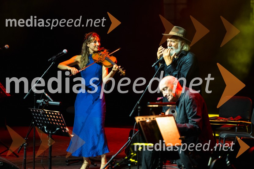  Yvette Holzwarth, violina, vokal;  Miroslav Tadić, kitarist;  Rade Šerbedžija, igralec, režiser in glasbenikRade Šerbedžija, Ljubljana Festival 2026