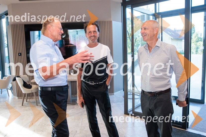  Janez  Škrabec, direktor Riko d.o.o.;  Andrej Kuplenk, direktor, ABC NEPREMIČNINE;  Boštjan Blatnik, ABC NepremičninePoletno druženje Back from summer, Britansko-slovenska gospodarska zbornica