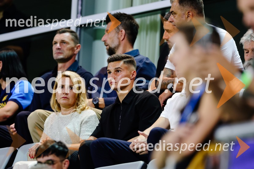 Celje : Slovan Bratislava