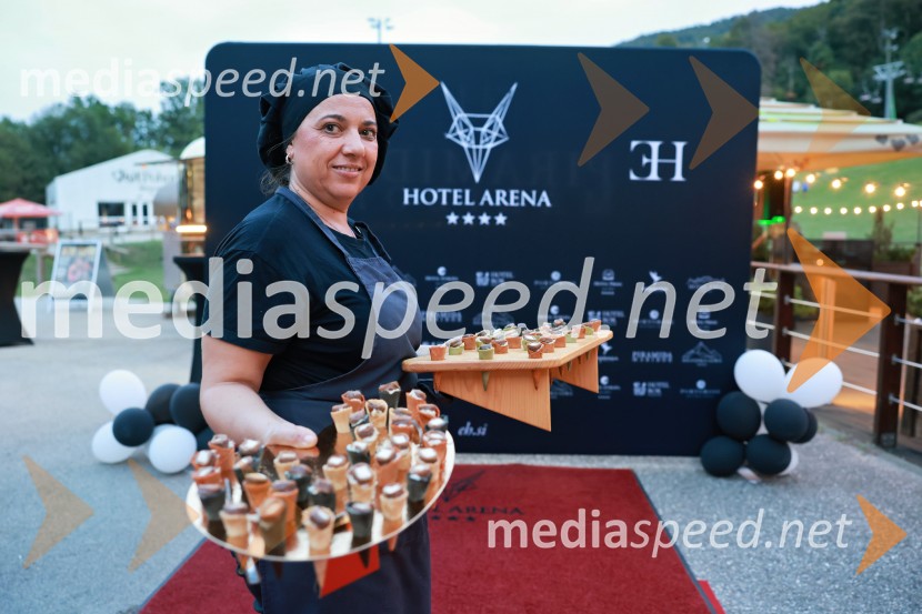 Hotel Arena z večerom pod zvezdami obuja spomin na radvanjske noči