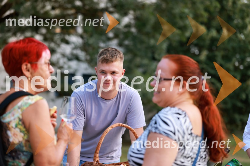Večer lendavskih vin in koncert kvarteta Duh, Festival Vinarium