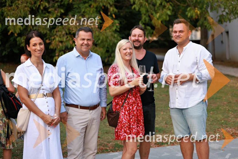  ... ;  Janez Magyar, župan, Občina Lendava;  ... ;  ... ;  Patrik KocetVečer lendavskih vin in koncert kvarteta Duh, Festival Vinarium
