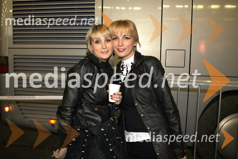 ... in Lara, pevka skupine LeeloojamaisEros Ramazzotti, koncert