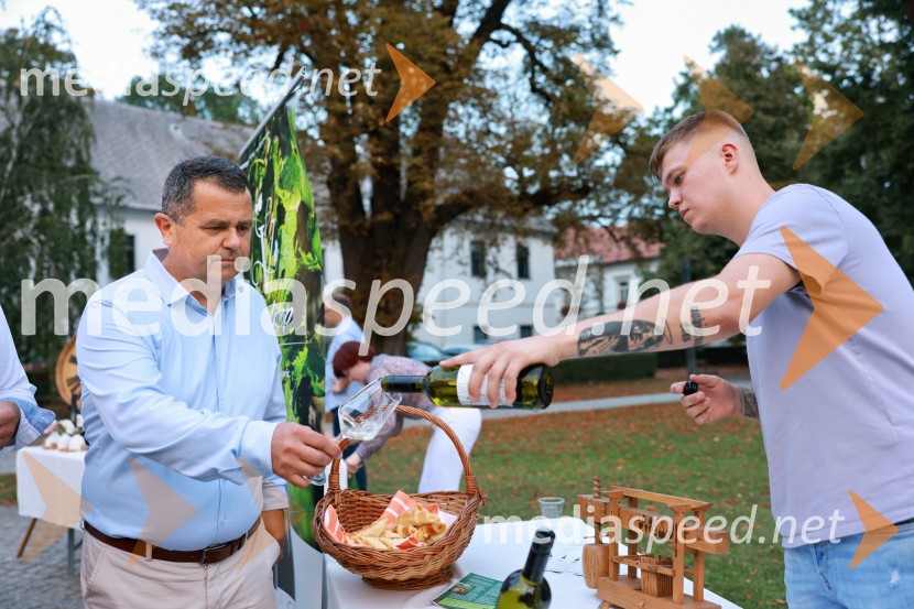  Janez Magyar, župan, Občina Lendava;  ... Večer lendavskih vin in koncert kvarteta Duh, Festival Vinarium