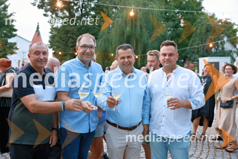 Andrej Matjašec, podžupan, Občina Lendava;  ... ;  Janez Magyar, župan, Občina Lendava;  Patrik KocetVečer lendavskih vin in koncert kvarteta Duh, Festival Vinarium