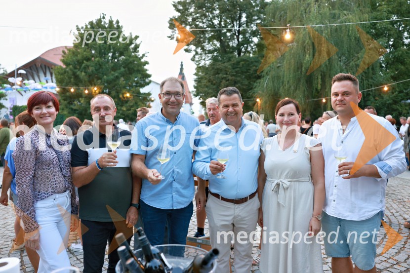  ... ;  Andrej Matjašec, podžupan, Občina Lendava;  ... ;  Janez Magyar, župan, Občina Lendava;  ... ;  Patrik KocetVečer lendavskih vin in koncert kvarteta Duh, Festival Vinarium