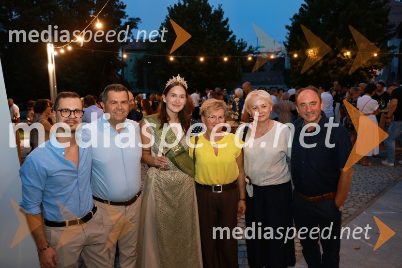  ... ;  Janez Magyar, župan, Občina Lendava;  Tia Tonkovič, 2. vinska kraljica Lendave;  ... ;  ... ;  Andrej Matjašec, podžupan, Občina LendavaVečer lendavskih vin in koncert kvarteta Duh, Festival Vinarium