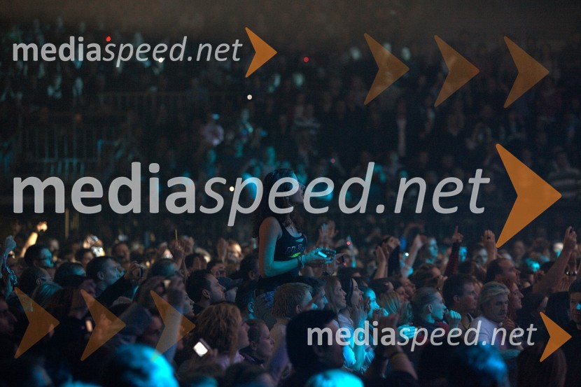 ObiskovalciEros Ramazzotti, koncert