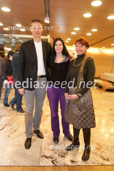 Igor Lukšič, minister za šolstvo in šport, soproga dr. Marta Macedoni Lukšič, pediatrinja in hči20. ljubljanski mednarodni filmski festival LIFFe, podelitev nagrad