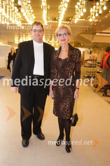 Metka Premerl, slavistka in njen sin Alen20. ljubljanski mednarodni filmski festival LIFFe, podelitev nagrad