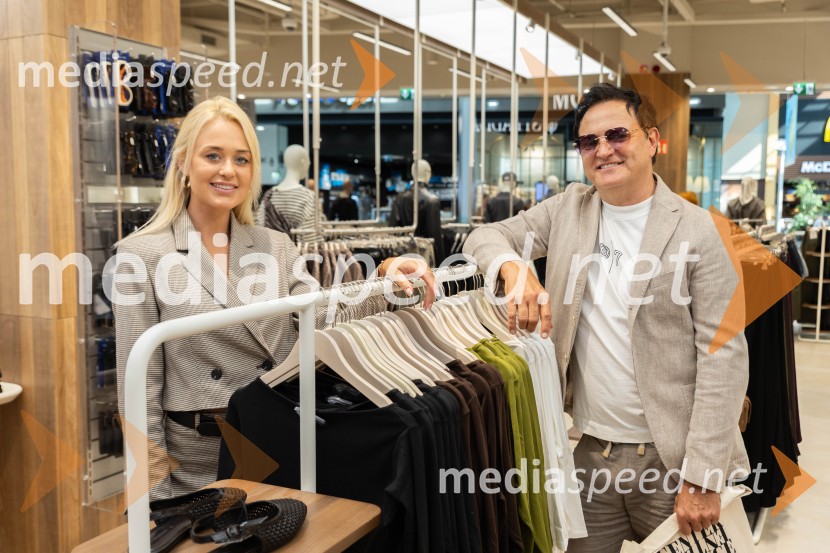  Sara Vrečko, spletna vplivnica;  ... Največji Stradivarius v Sloveniji, otvoritev Citycenter Celje