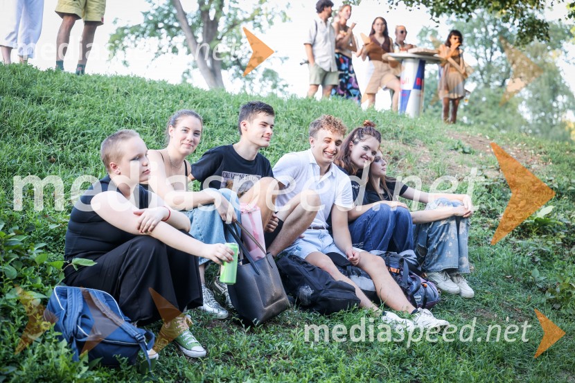 Predstavitev nove sezone, Slovensko mladinsko gledališče