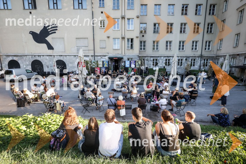 Predstavitev nove sezone, Slovensko mladinsko gledališče