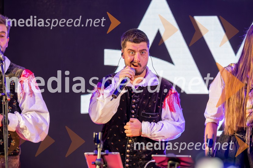  Luka Sešek, pevec, Ansambel Saša AvsenikaAnsambel Saša Avsenika, Europark 26. rojstni dan