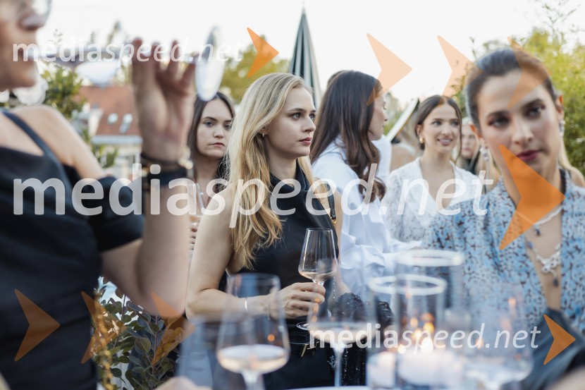 Reservation Parfums, predstavitev na poletnem druženju v Ljubljani