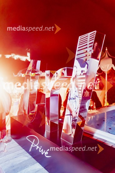 Reservation Parfums, predstavitev na poletnem druženju v Ljubljani