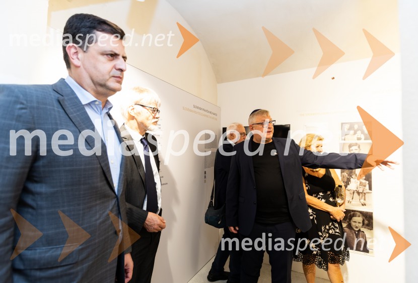  Valdet Sadiku, veleposlanik Republike Kosovo;  ... ;  Robert Waltl, direktor, Mini teaterEvropski dnevi judovske kulture, odprtje razstave in koncert skupine Hamsa