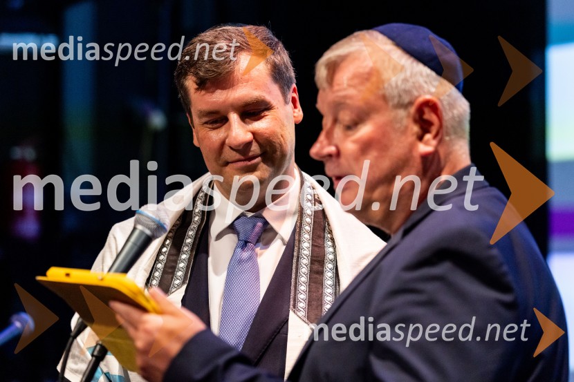 ... ;  Robert Waltl, direktor, Mini teaterEvropski dnevi judovske kulture, odprtje razstave in koncert skupine Hamsa