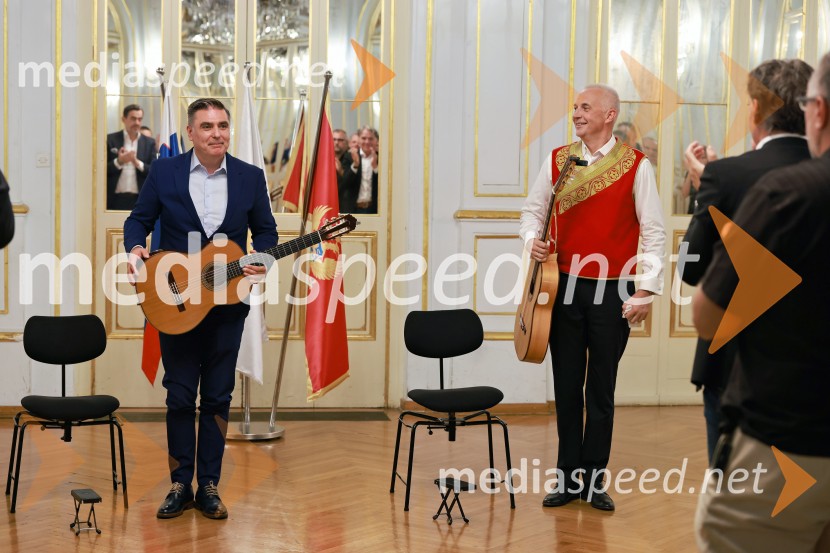 Kitarska virtuoza Srđan Bulatović in Darko Nikčević navdušila v SNG Maribor