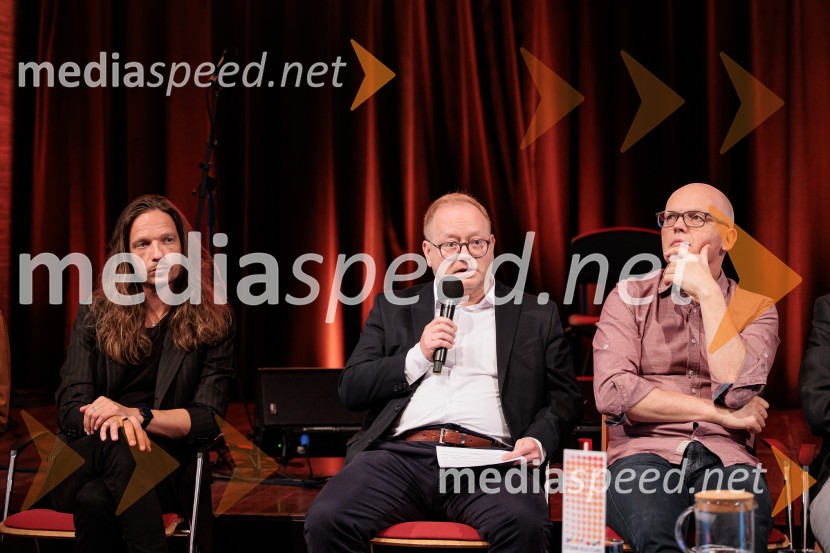  Peter Baroš, direktor kulturno-umetniškega programa Cankarjevega doma; mag. Aleš Drenik, vodja programa resne glasbe, opere in balet, Cankarjev dom;  Simon Popek, vodja filmskega programa Cankarjevega domaPredstavitev nove sezone, Cankarjev dom