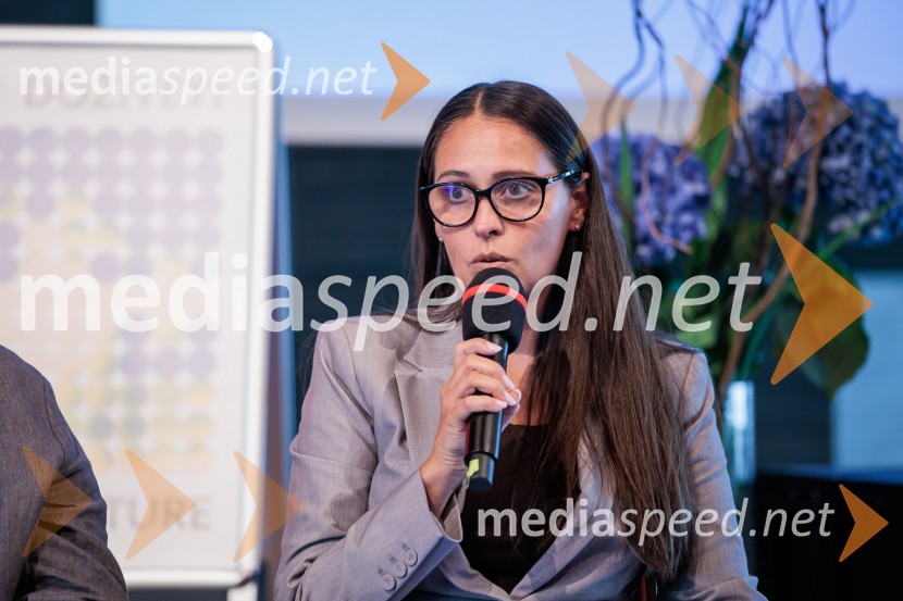  Dušica Todorović, Direktorica kongresno-komercialnega programa, Cankarjev domPredstavitev nove sezone, Cankarjev dom
