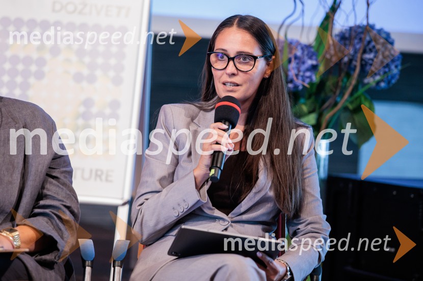  Dušica Todorović, Direktorica kongresno-komercialnega programa, Cankarjev domPredstavitev nove sezone, Cankarjev dom