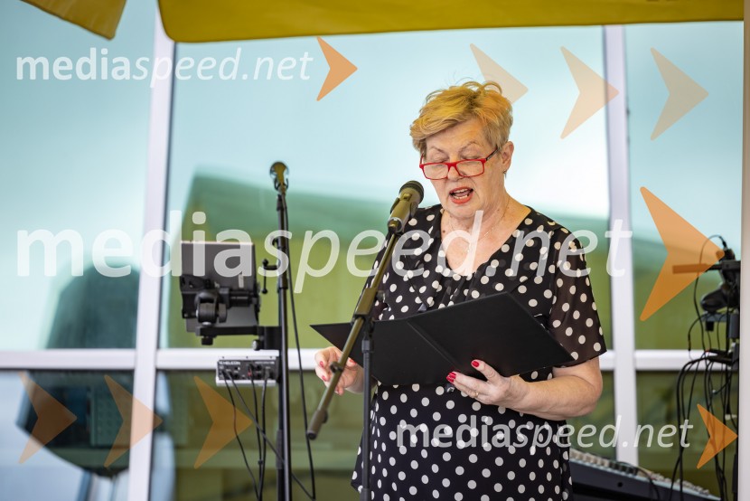 Eva Marija Banutai, predsednica, Turistična zveza Lendava11. obletnica stolpa Vinarium, Festival Vinarium