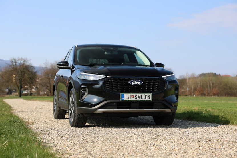 Ford Kuga 2.5 PHEV FWD Titanium
