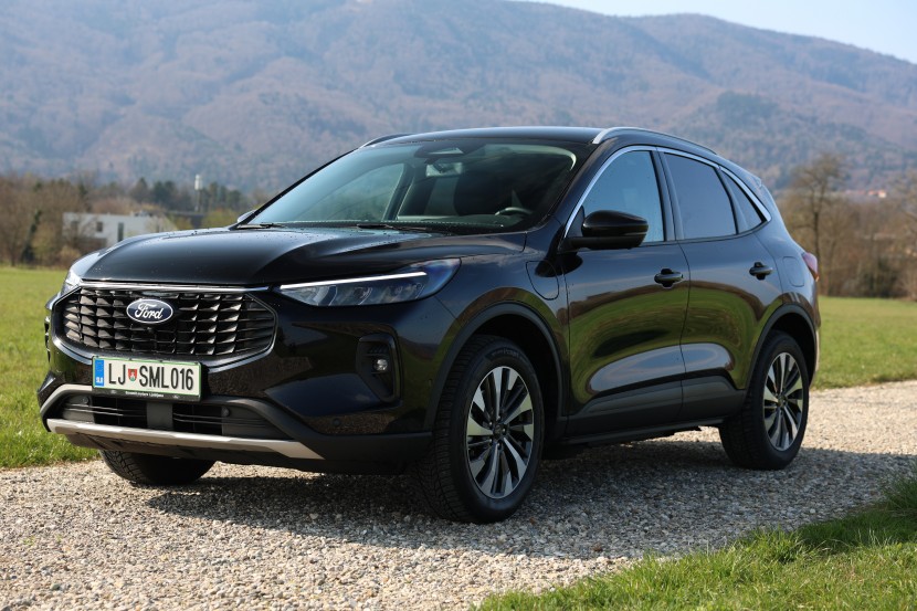 Ford Kuga 2.5 PHEV FWD Titanium