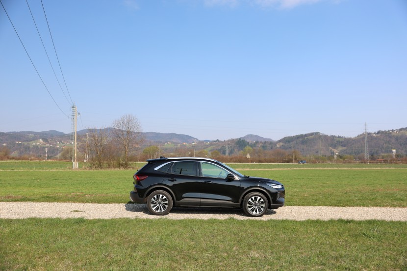 Ford Kuga 2.5 PHEV FWD Titanium